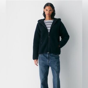 Aritzia TNA Fleece Zip Up Hoodie- M